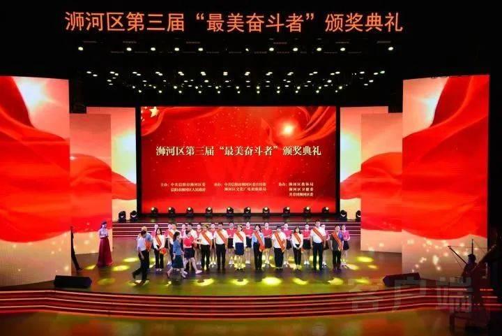 玩具战斗机大战